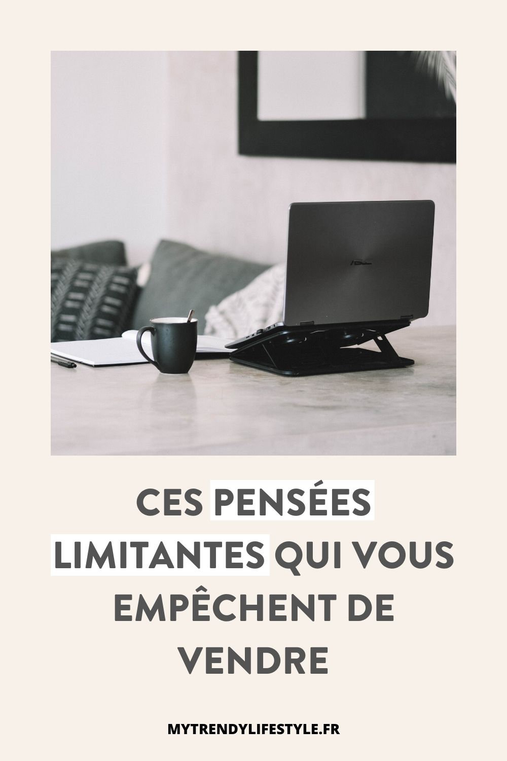 Même si cela peut sembler très tentant, l’entrepreneuriat demande quelques challenges. Vous êtes responsable de la viabilité de votre entreprise, de devoir gérer votre temps, votre organisation sans personne pour vous aider et… De faire face à un état d’esprit pas toujours coopératif. Découvrez les 3 changements d’état d’esprit à faire pour commencer à générer des revenus en ligne.