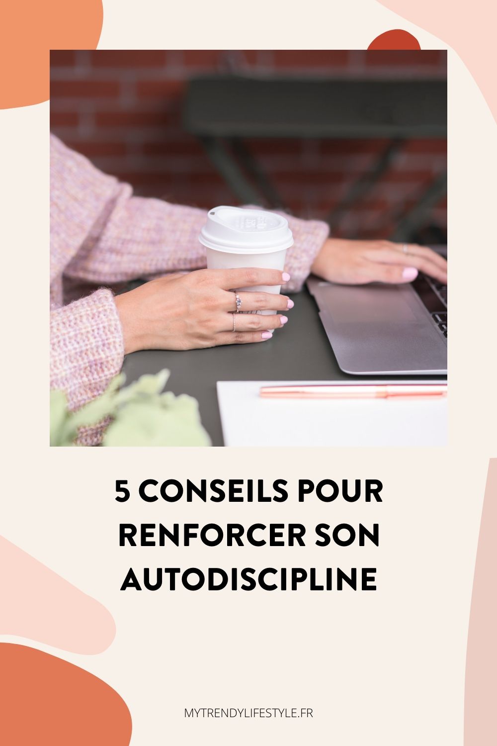 L'autodiscipline est cruciale pour l'épanouissement personnel et le développement personnel. Mais comment la développer et la renforcer ? C'est ce que l'on aborde dans cet épisode.