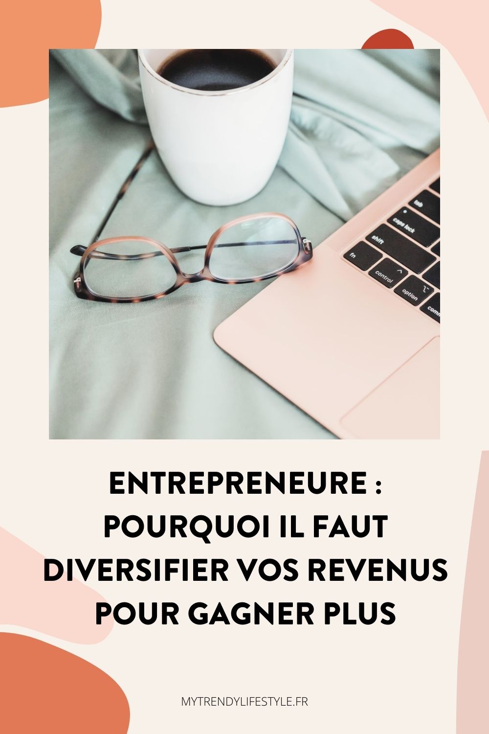 On se demande souvent comment générer plus de chiffre d'affaires dans son entreprise, et bien l'un des moyens de le faire est de diversifier ses revenus. En plus d'avoir plus d'argent vous installez également un équilibre en ne dépendant pas que d'une seule source.