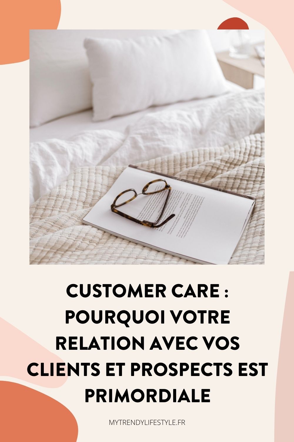 Très souvent, nos clients sont fidèles à nos offres et investissent dans plusieurs produits. Pour continuer à les fidéliser il faut bien évidemment de bons produits mais aussi et surtout un bon accompagnement. Le customer care passe par différents aspects que Doriane nous explique dans cet épisode de Build Yourself.