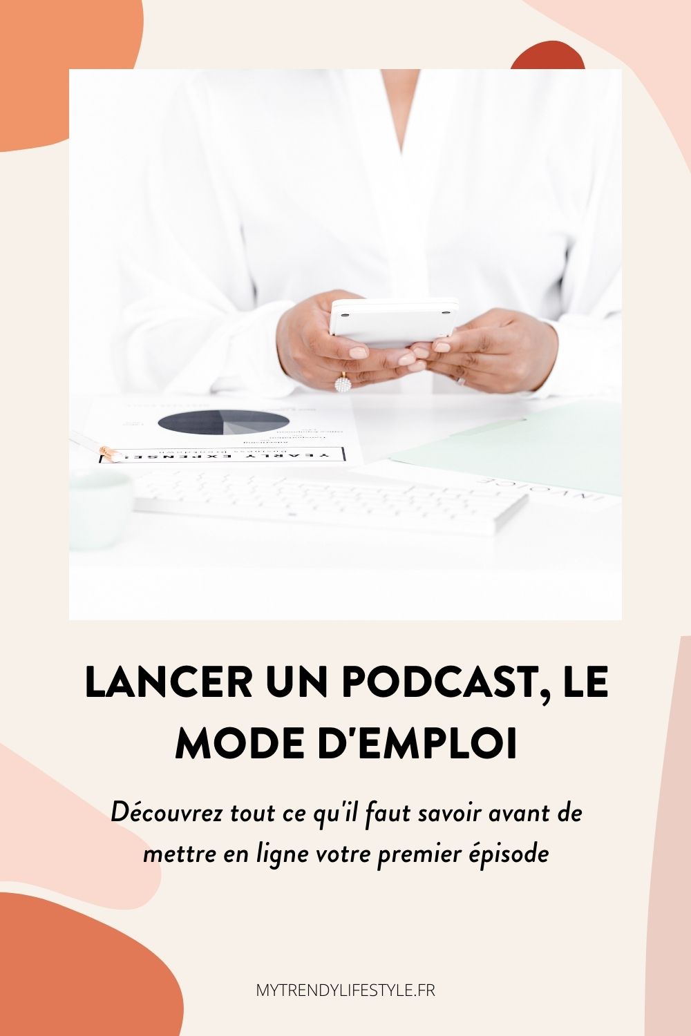 Comme les podcasts sont actuellement en pleine explosion en France, j’ai produis un épisode un plus détaillé que le précédent pour vous expliquer comment vous lancer. Si vous prenez la décision de vous lancer maintenant, vous pourrez profiter de l’intérêt qu’ils génèrent et vous en servir pour booster votre business.