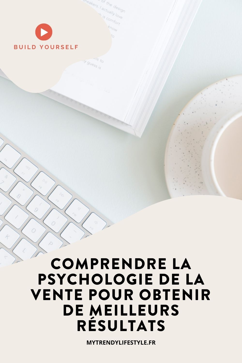 Olivia vous donne des pistes pour fixer le bon tarif pour vos produits, vous expliquer ce qu’implique de vendre à petit prix et surtout, évoque quels sont les principes de la vente. Par quelles étapes passent nos clients potentiels avant de décider de travailler avec nous.