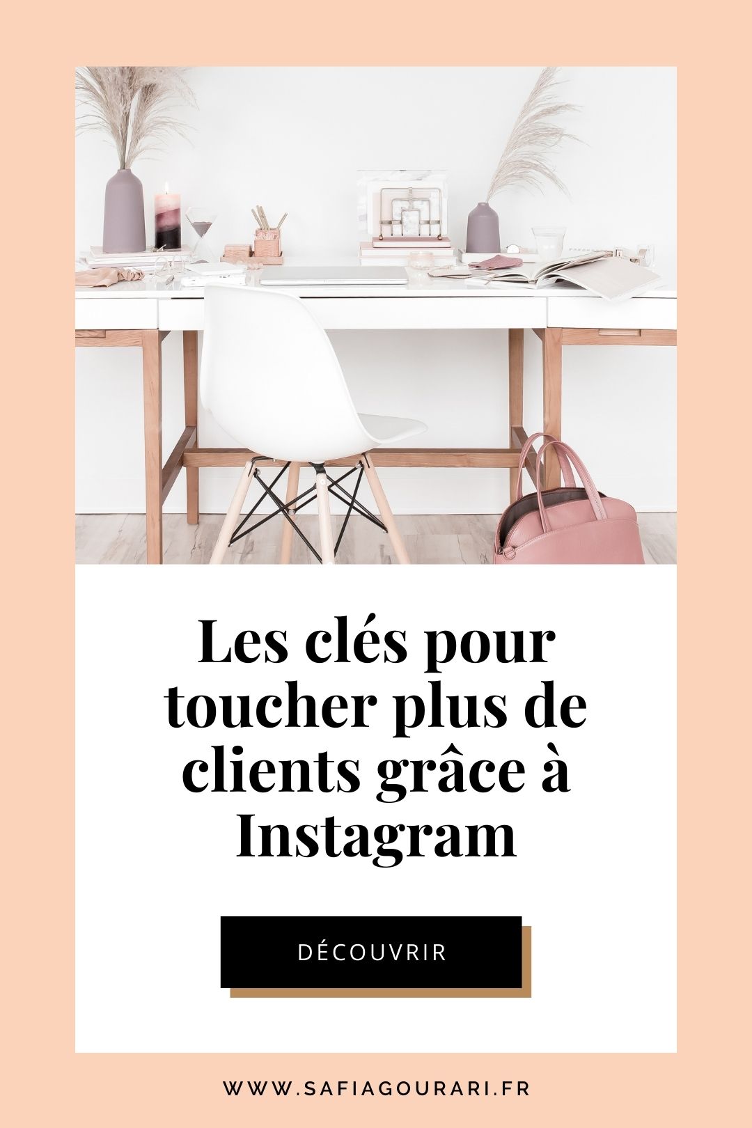 La méthode de Chloé consiste à produire un contenu impactant et engageant qui impressionne les clients. Pour elle, une bonne stratégie regroupe efficience, esthétisme et authenticité. 